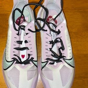 Nike Zoom Gravity “U Complete Me”- women’s running shoes Size 7.0